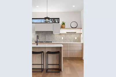 5900 Abbott Avenue S, Edina, MN 55410 - Photo 9