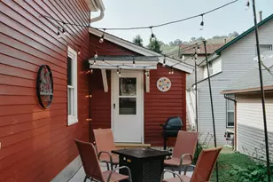 334 E 7th St, Red Wing, MN 55066 - Photo 25