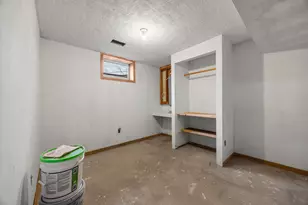 9449 Woodridge Dr, Eden Prairie, MN 55347 - Photo 63