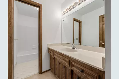 9449 Woodridge Drive, Eden Prairie, MN 55347 - Photo 51