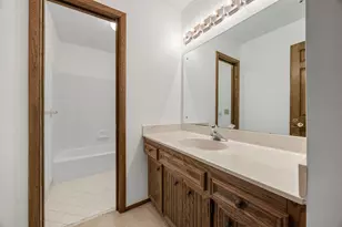 9449 Woodridge Dr, Eden Prairie, MN 55347 - Photo 51