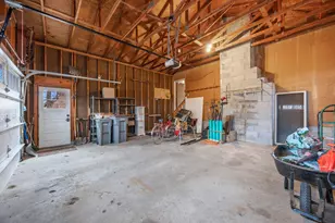 9449 Woodridge Dr, Eden Prairie, MN 55347 - Photo 69