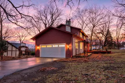 9449 Woodridge Drive, Eden Prairie, MN 55347 - Photo 71