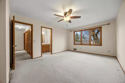 9449 Woodridge Drive, Eden Prairie, MN 55347 - Photo 39