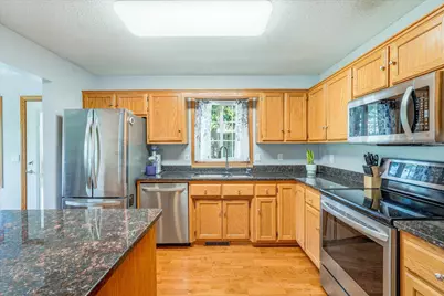 702 E Nicollet Boulevard, Burnsville, MN 55337 - Photo 11