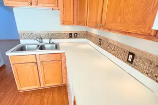 443 Leeward Trail, Woodbury, MN 55129 - Photo 7