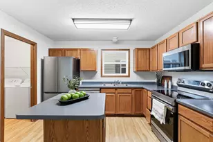 7398 Brunswick Ave N, Brooklyn Park, MN 55443 - Photo 9