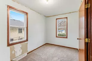 621 White Bear Ave, Saint Paul, MN 55106 - Photo 5