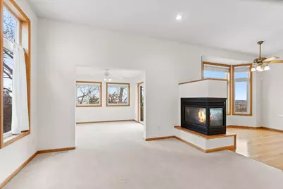 10471 Spyglass Drive, Eden Prairie, MN 55347 - Photo 11