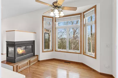 10471 Spyglass Drive, Eden Prairie, MN 55347 - Photo 15