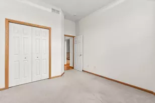 10471 Spyglass Dr, Eden Prairie, MN 55347 - Photo 23
