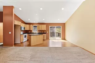 117 Valley Ct, Cannon Falls, MN 55009 - Photo 5