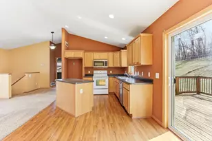 117 Valley Ct, Cannon Falls, MN 55009 - Photo 7