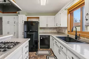 12125 Aztec St NW, Coon Rapids, MN 55433 - Photo 9