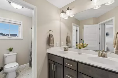 5288 Porchlight View, Woodbury, MN 55129 - Photo 31