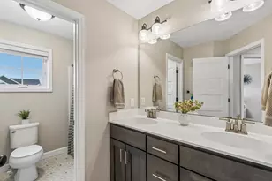 5288 Porchlight Vw, Woodbury, MN 55129 - Photo 31