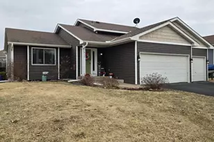 920 W 9th St, Rush City, MN 55069 - Photo 1