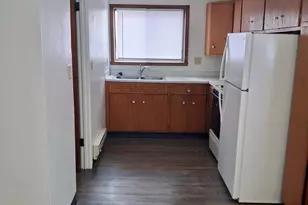 1105 11th St N, Fargo, ND 58102 - Photo 5