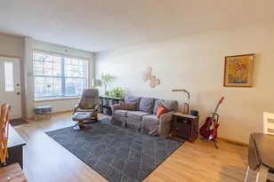 3615 Lawndale Ln N, Plymouth, MN 55446 - Photo 3