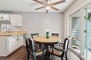 1042 Pontiac Ln, Chanhassen, MN 55317 - Photo 13