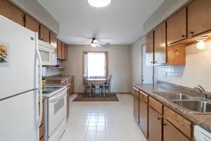 618 Northland Ave, Stillwater, MN 55082 - Photo 3