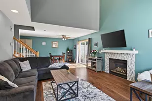 8606 Quarry Ridge Ln, Woodbury, MN 55125 - Photo 7