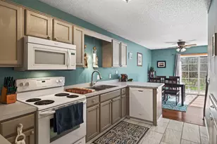 8606 Quarry Ridge Ln, Woodbury, MN 55125 - Photo 13