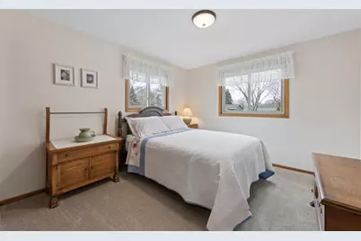 1197 Jackson Street S, Shakopee, MN 55379 - Photo 17