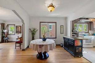 1136 Xerxes Ave S, Minneapolis, MN 55405 - Photo 11