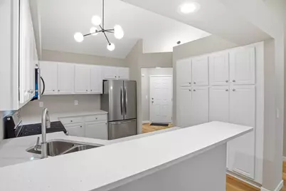 7855 Forest Boulevard #D, Woodbury, MN 55125 - Photo 9