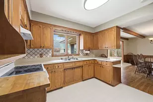 610 1st St NE, Buffalo, MN 55313 - Photo 9