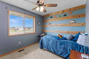 1106 Maplewood Ave SW, Isanti, MN 55040 - Photo 25