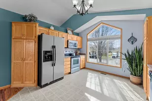 1106 Maplewood Ave SW, Isanti, MN 55040 - Photo 17
