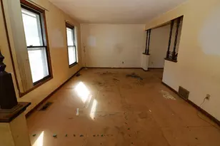 2100 Highland Dr, Burnsville, MN 55337 - Photo 9