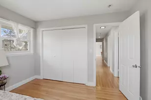 2238 Berland Pl, Saint Paul, MN 55119 - Photo 7