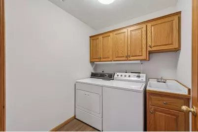 1692 Kerry Lane, Woodbury, MN 55125 - Photo 17