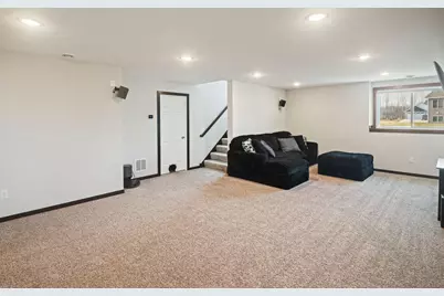 2120 Violet Lane, Faribault, MN 55021 - Photo 35