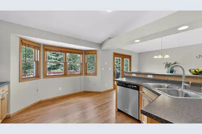 945 Golfers Court SE, Rochester, MN 55904 - Photo 13