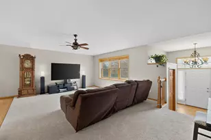 945 Golfers Ct SE, Rochester, MN 55904 - Photo 19
