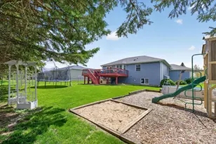945 Golfers Ct SE, Rochester, MN 55904 - Photo 49