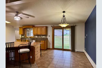 301 S 4th Street, Olivia, MN 56277 - Photo 7