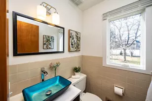 5600 W 70th St, Edina, MN 55439 - Photo 19