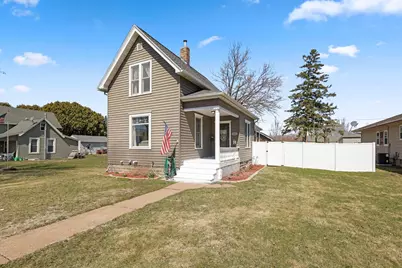 506 N 7th Street, Lake City, MN 55041 - Photo 1