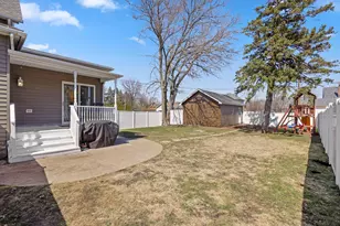 506 N 7th St, Lake City, MN 55041 - Photo 15