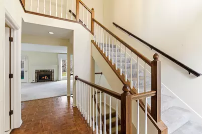 101 Wildwood Bay Drive, Mahtomedi, MN 55115 - Photo 5