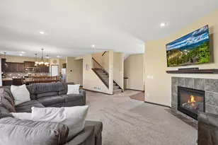 19315 Claremont Dr, Farmington, MN 55024 - Photo 5