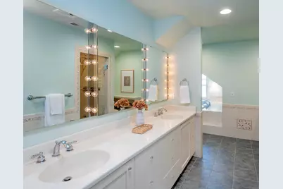 1917 Summit Avenue #2, Saint Paul, MN 55105 - Photo 45