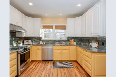 1917 Summit Avenue #2, Saint Paul, MN 55105 - Photo 15