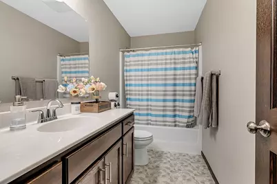 2393 Topaz Street, Saint Augusta, MN 56301 - Photo 13