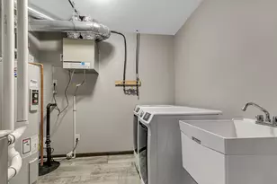 2393 Topaz St, Saint Augusta, MN 56301 - Photo 23